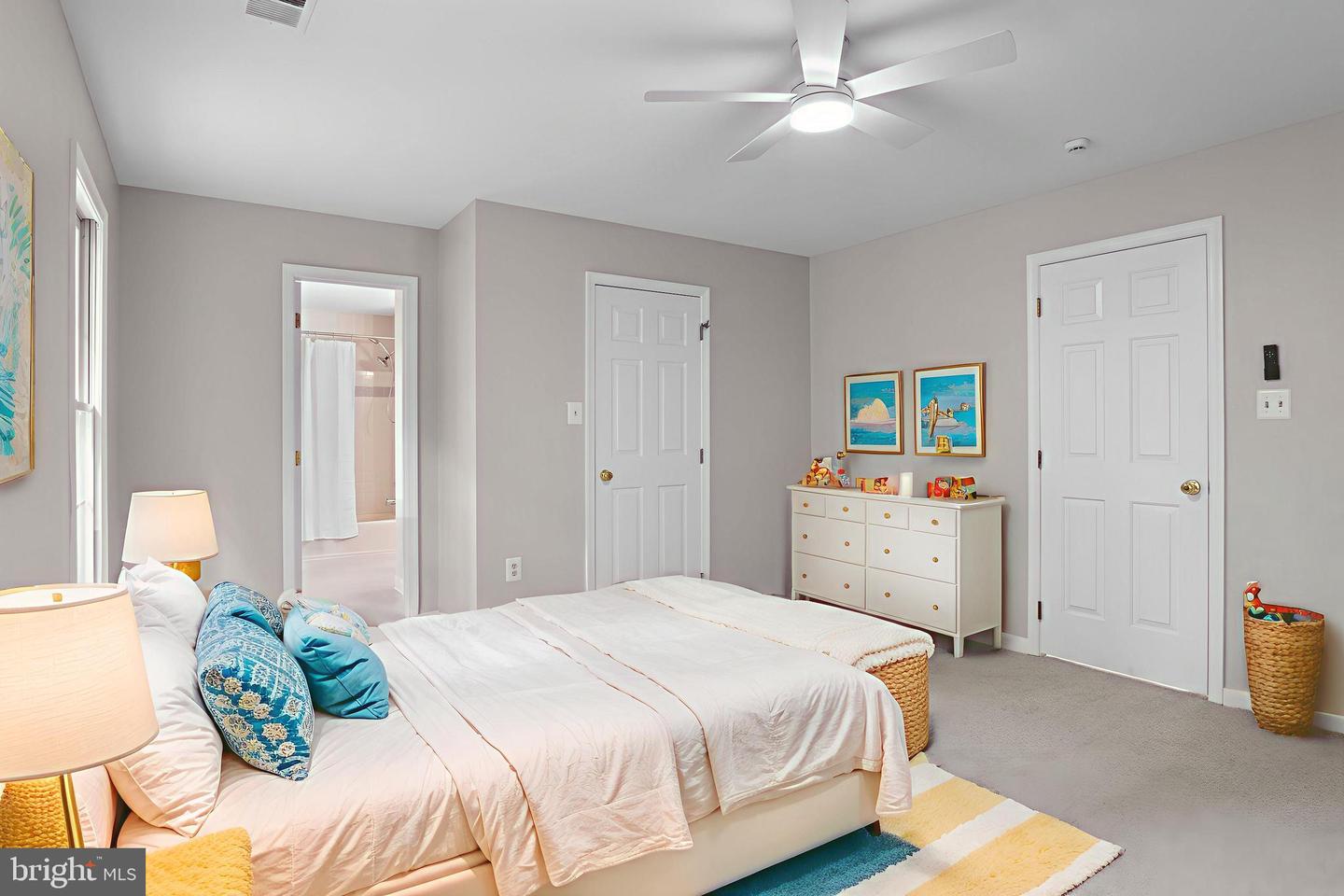 10201 LEATHERLEAF CT, MANASSAS, Virginia 20111, 5 Bedrooms Bedrooms, ,5 BathroomsBathrooms,Residential,For sale,10201 LEATHERLEAF CT,VAPW2108092 MLS # VAPW2108092