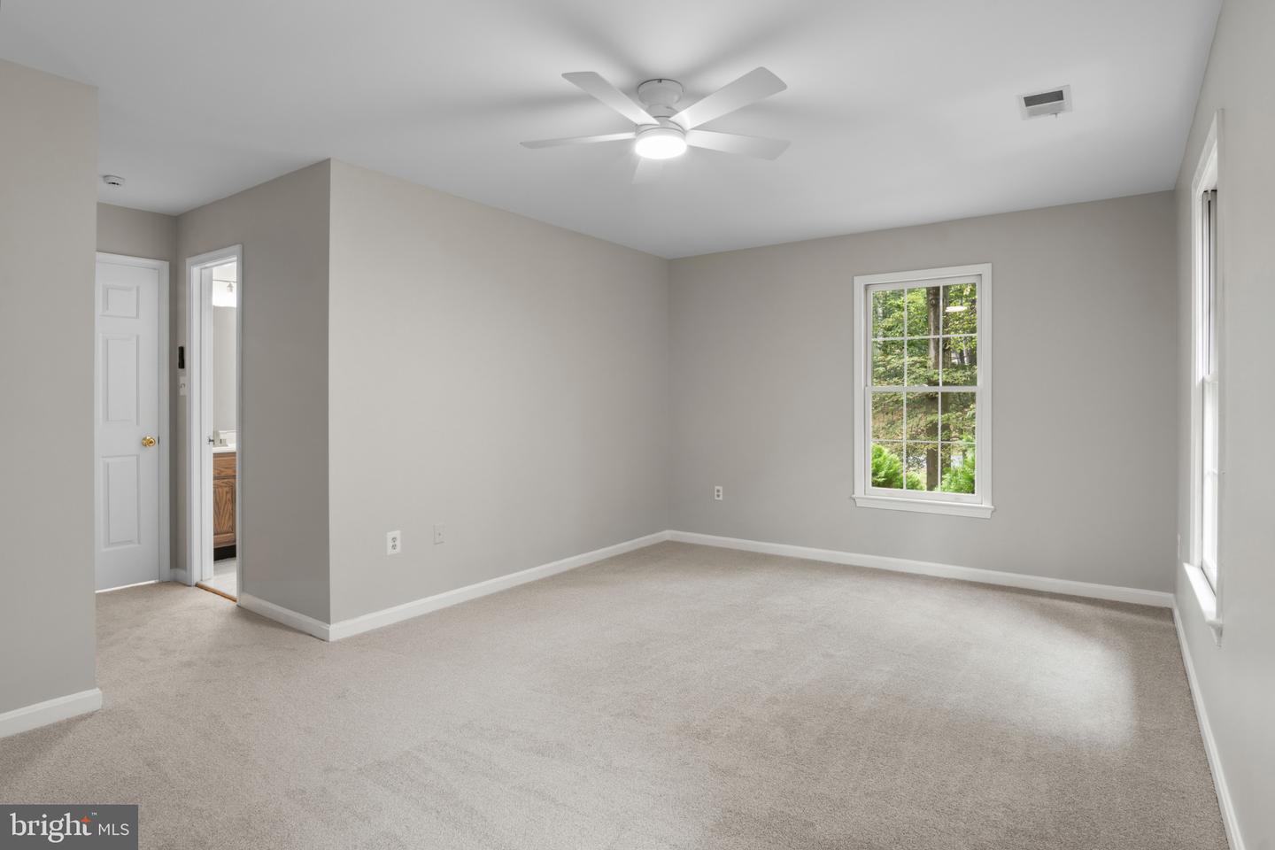 10201 LEATHERLEAF CT, MANASSAS, Virginia 20111, 5 Bedrooms Bedrooms, ,5 BathroomsBathrooms,Residential,For sale,10201 LEATHERLEAF CT,VAPW2108092 MLS # VAPW2108092