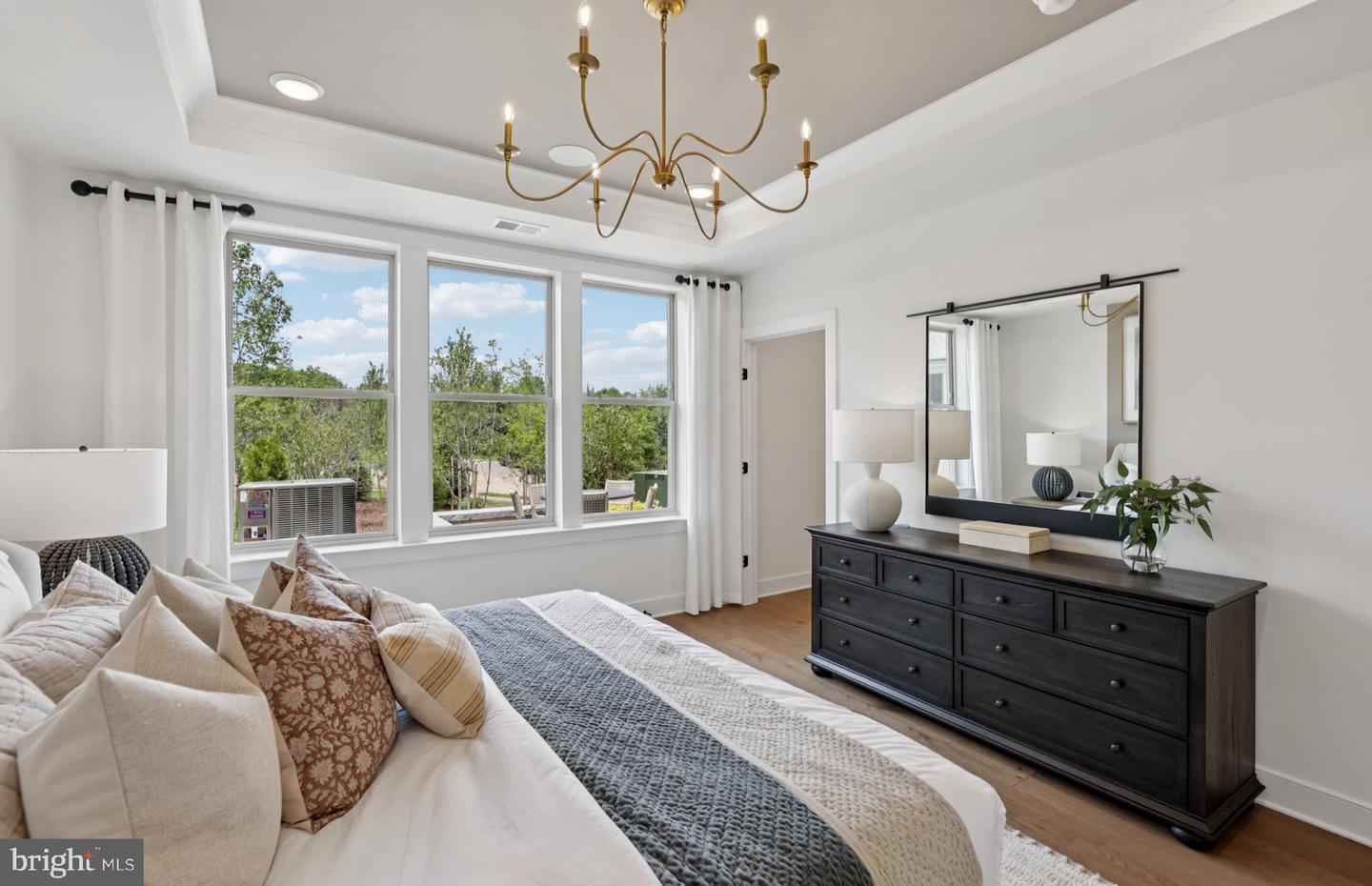 6052 SUNSTONE LN, HAYMARKET, Virginia 20169, 3 Bedrooms Bedrooms, ,2 BathroomsBathrooms,Residential,For sale,6052 SUNSTONE LN,VAPW2108098 MLS # VAPW2108098