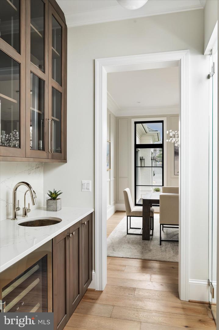 5908 CALLA DR, MCLEAN, Virginia 22101, 6 Bedrooms Bedrooms, ,6 BathroomsBathrooms,Residential,For sale,5908 CALLA DR,VAFX2237522 MLS # VAFX2237522