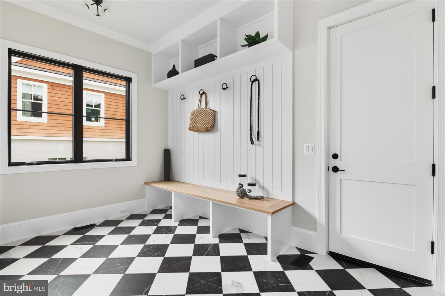 5908 CALLA DR, MCLEAN, Virginia 22101, 6 Bedrooms Bedrooms, ,6 BathroomsBathrooms,Residential,For sale,5908 CALLA DR,VAFX2237522 MLS # VAFX2237522