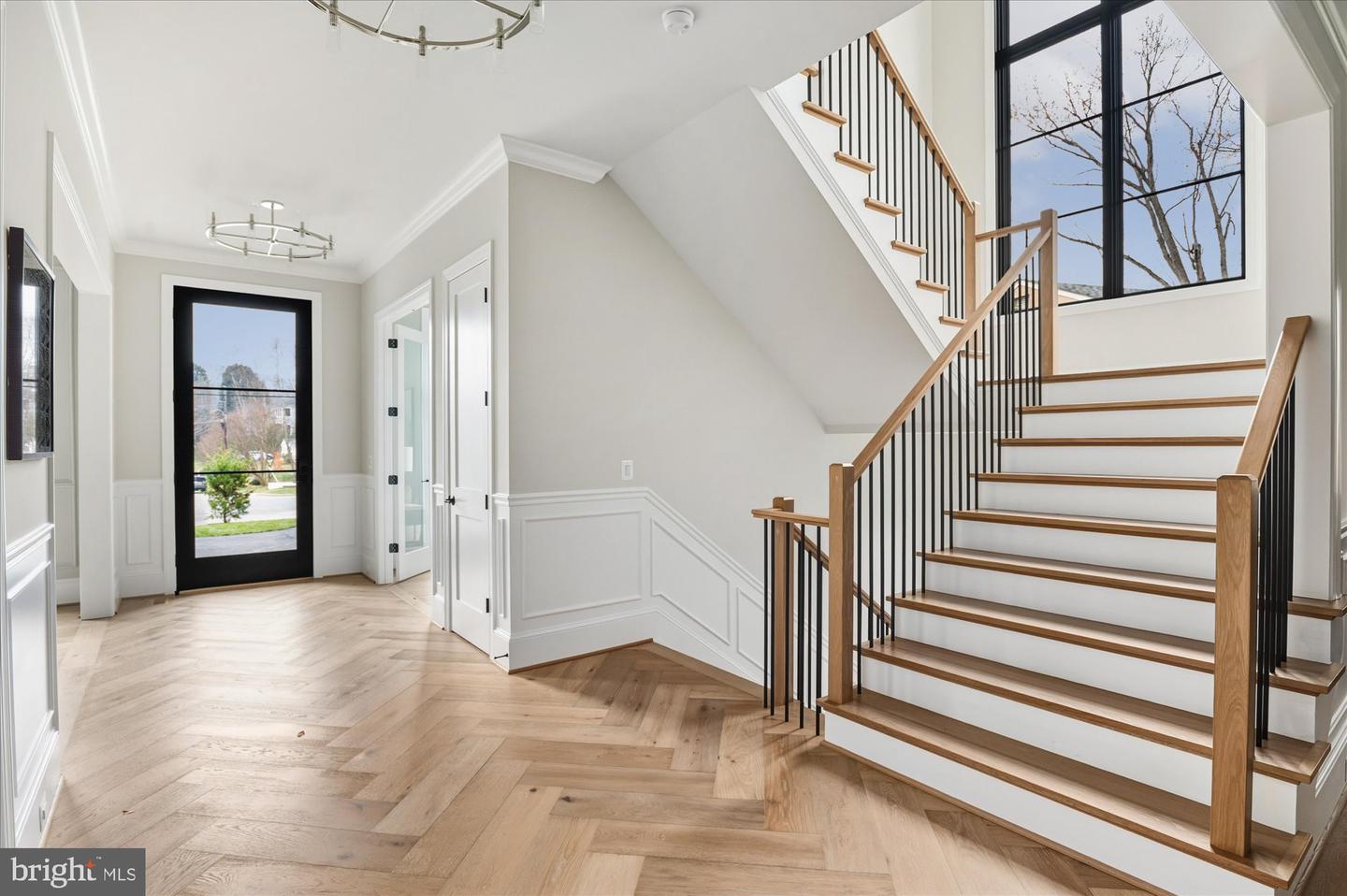 5908 CALLA DR, MCLEAN, Virginia 22101, 6 Bedrooms Bedrooms, ,6 BathroomsBathrooms,Residential,For sale,5908 CALLA DR,VAFX2237522 MLS # VAFX2237522