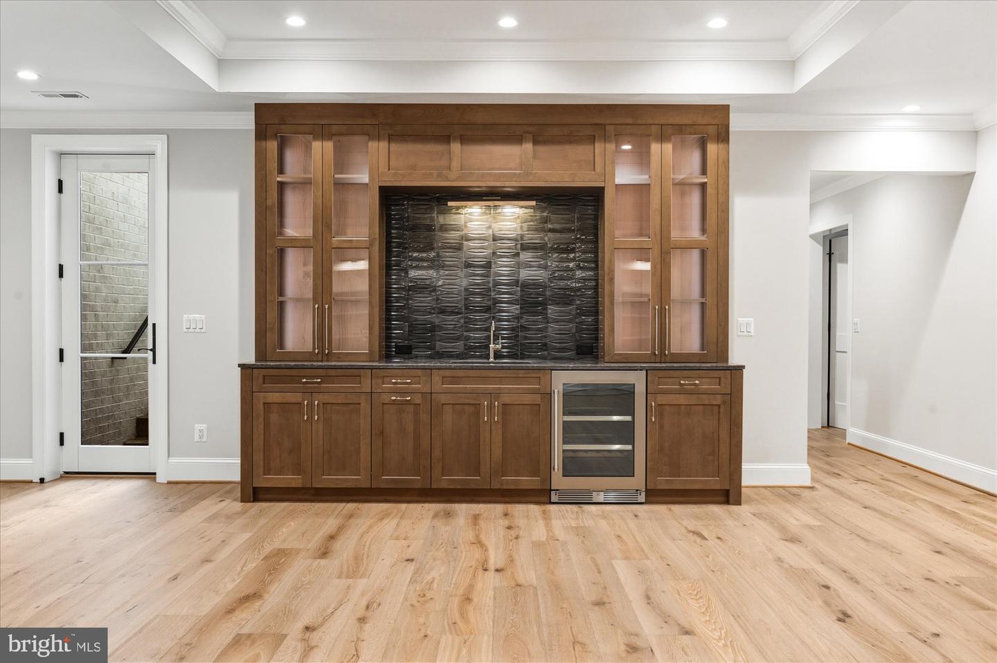 5908 CALLA DR, MCLEAN, Virginia 22101, 6 Bedrooms Bedrooms, ,6 BathroomsBathrooms,Residential,For sale,5908 CALLA DR,VAFX2237522 MLS # VAFX2237522