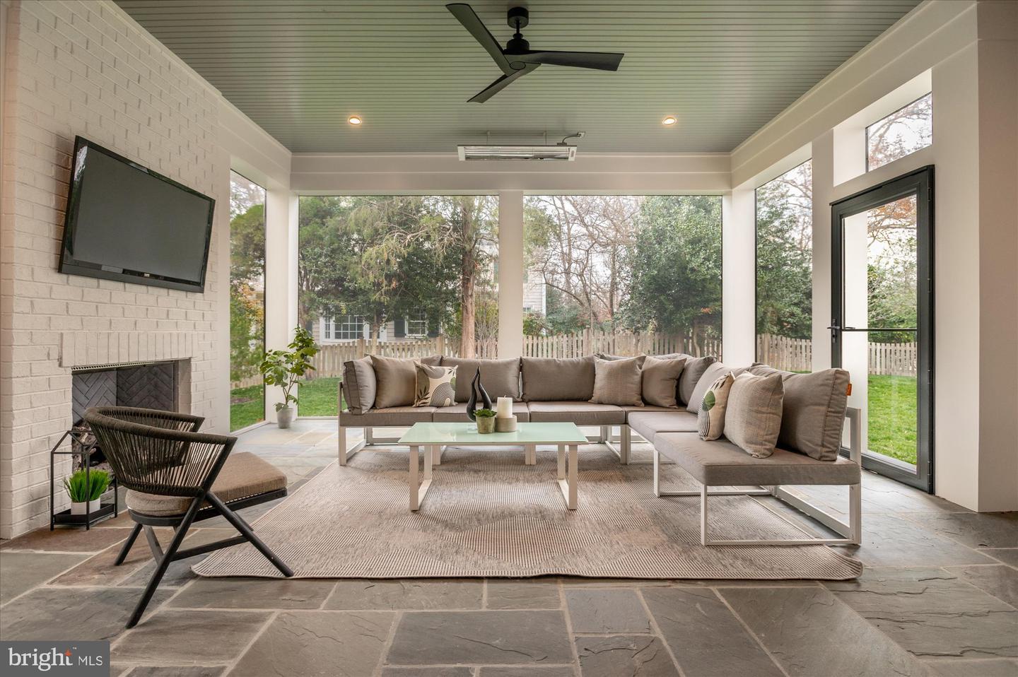 5908 CALLA DR, MCLEAN, Virginia 22101, 6 Bedrooms Bedrooms, ,6 BathroomsBathrooms,Residential,For sale,5908 CALLA DR,VAFX2237522 MLS # VAFX2237522