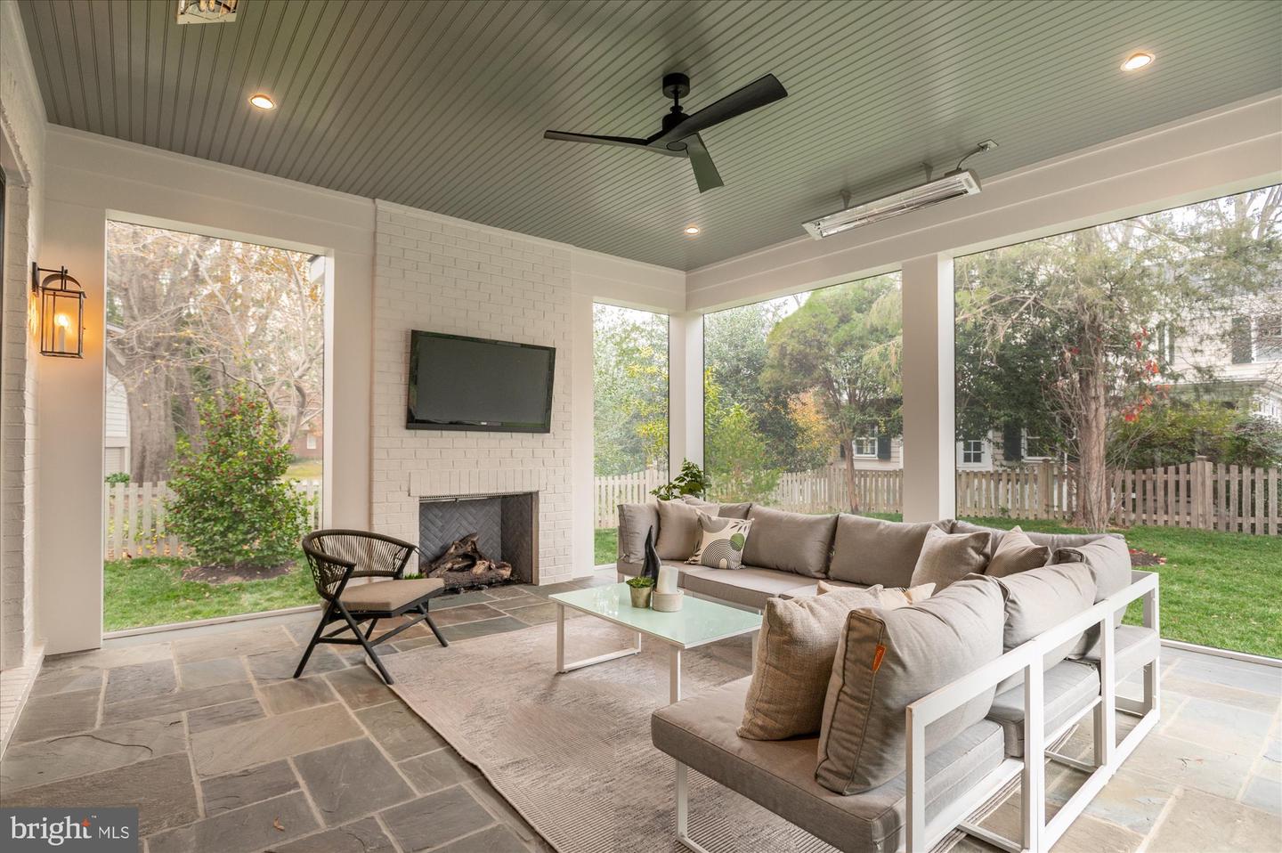 5908 CALLA DR, MCLEAN, Virginia 22101, 6 Bedrooms Bedrooms, ,6 BathroomsBathrooms,Residential,For sale,5908 CALLA DR,VAFX2237522 MLS # VAFX2237522