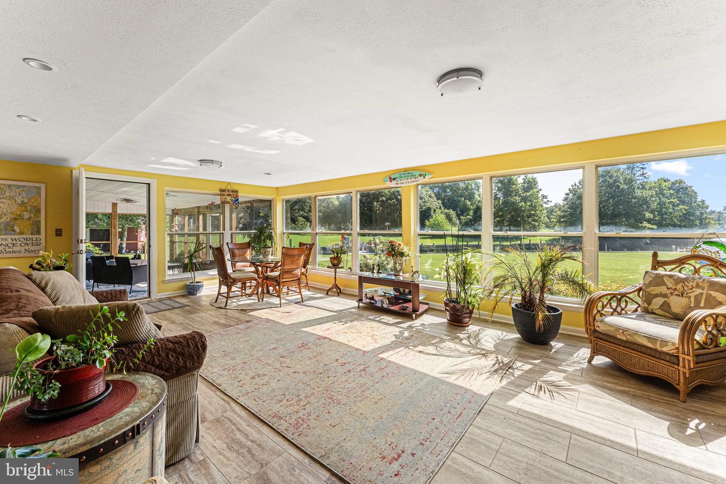 77 KENT COVE RD, KILMARNOCK, Virginia 22482, 3 Bedrooms Bedrooms, 7 Rooms Rooms,3 BathroomsBathrooms,Residential,For sale,77 KENT COVE RD,VANV2001666 MLS # VANV2001666