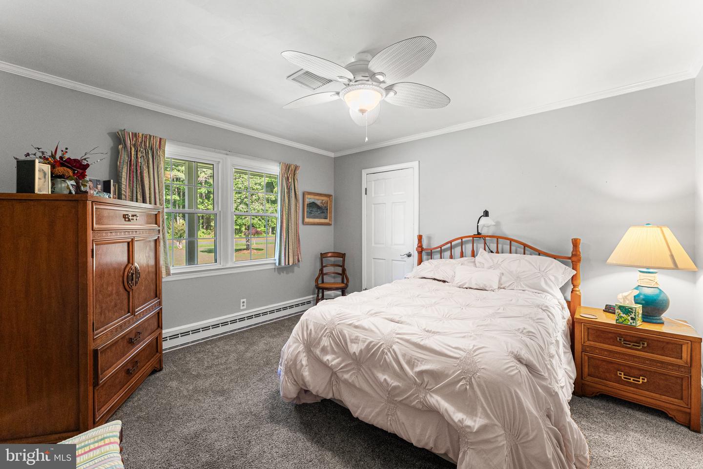 77 KENT COVE RD, KILMARNOCK, Virginia 22482, 3 Bedrooms Bedrooms, 7 Rooms Rooms,3 BathroomsBathrooms,Residential,For sale,77 KENT COVE RD,VANV2001666 MLS # VANV2001666