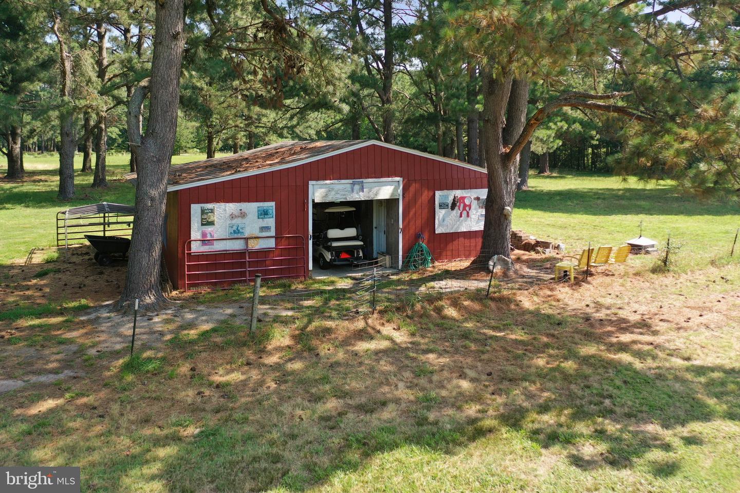 77 KENT COVE RD, KILMARNOCK, Virginia 22482, 3 Bedrooms Bedrooms, 7 Rooms Rooms,3 BathroomsBathrooms,Residential,For sale,77 KENT COVE RD,VANV2001666 MLS # VANV2001666