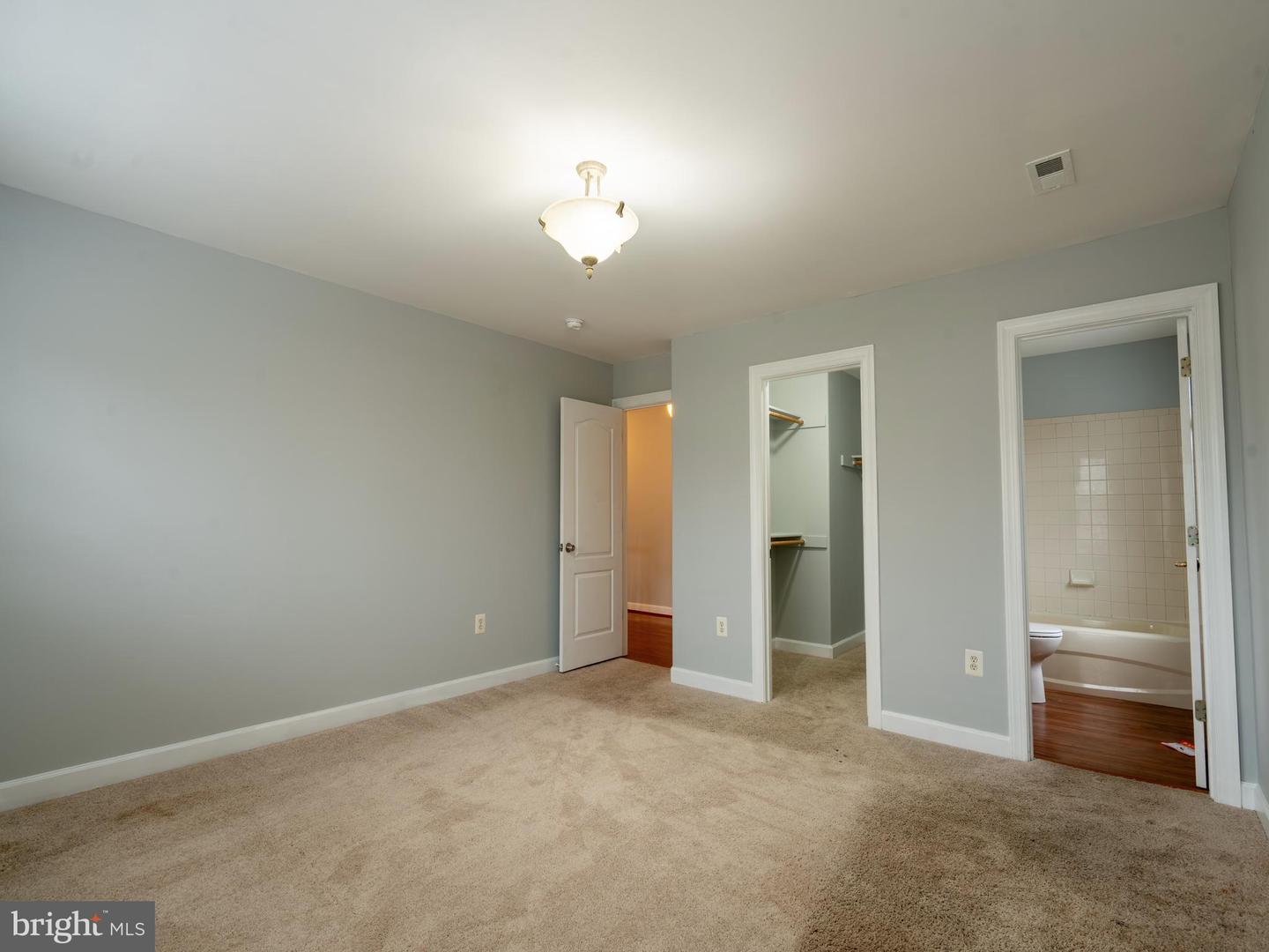 4 KIRBY LN, STAFFORD, Virginia 22554, 5 Bedrooms Bedrooms, ,4 BathroomsBathrooms,Residential,For sale,4 KIRBY LN,VAST2040638 MLS # VAST2040638