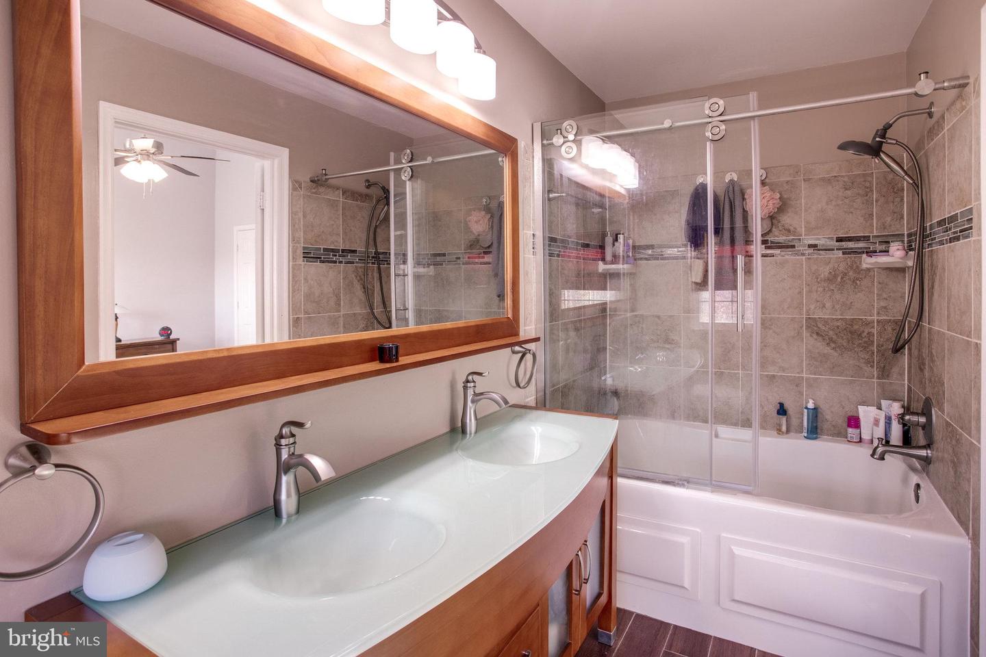 302 PINNACLE DR, STAFFORD, Virginia 22554, 3 Bedrooms Bedrooms, ,3 BathroomsBathrooms,Residential,For sale,302 PINNACLE DR,VAST2041456 MLS # VAST2041456 302 PINNACLE DR, STAFFORD, Virginia 22554, 3 Bedrooms Bedrooms, ,3 BathroomsBathrooms,Residential,For sale,302 PINNACLE DR,VAST2041456 MLS # VAST2041456