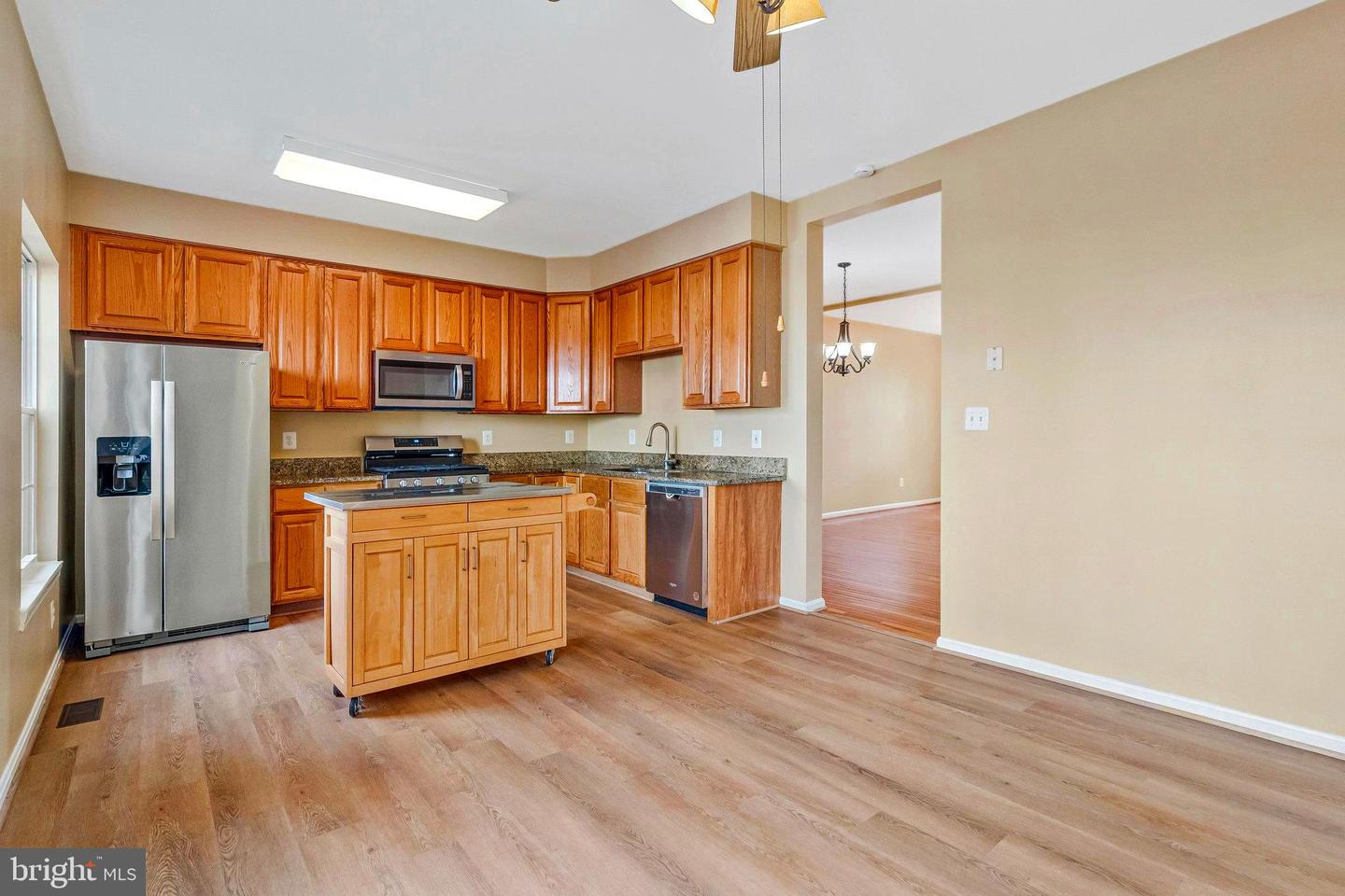 2546 JAMES MAURY DR, HERNDON, Virginia 20171, 3 Bedrooms Bedrooms, ,3 BathroomsBathrooms,Residential,For sale,2546 JAMES MAURY DR,VAFX2263306 MLS # VAFX2263306