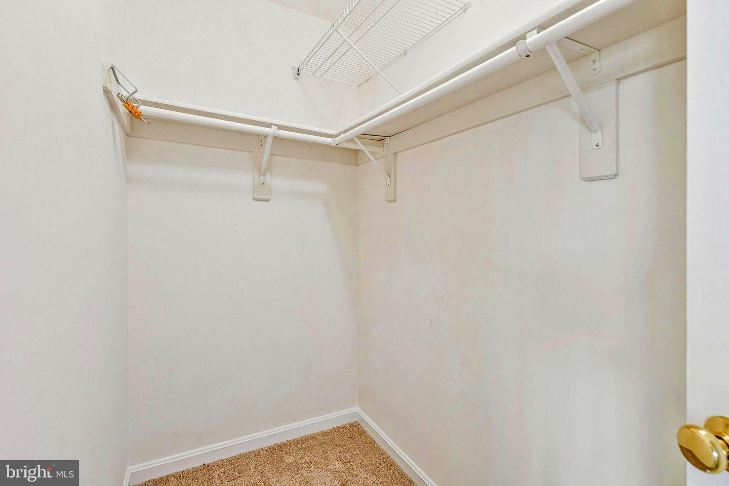 2546 JAMES MAURY DR, HERNDON, Virginia 20171, 3 Bedrooms Bedrooms, ,3 BathroomsBathrooms,Residential,For sale,2546 JAMES MAURY DR,VAFX2263306 MLS # VAFX2263306