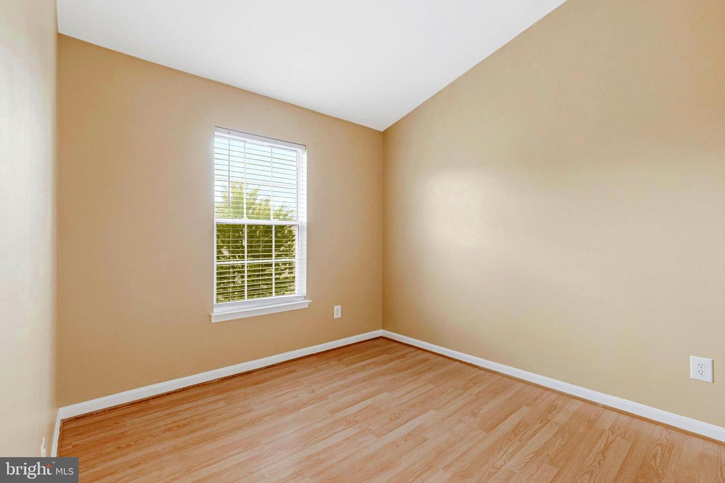 2546 JAMES MAURY DR, HERNDON, Virginia 20171, 3 Bedrooms Bedrooms, ,3 BathroomsBathrooms,Residential,For sale,2546 JAMES MAURY DR,VAFX2263306 MLS # VAFX2263306