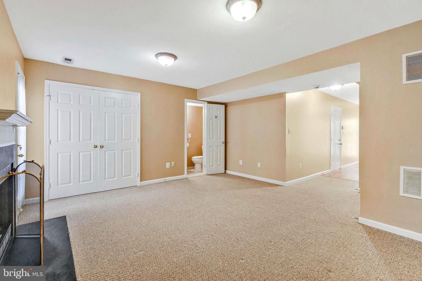 2546 JAMES MAURY DR, HERNDON, Virginia 20171, 3 Bedrooms Bedrooms, ,3 BathroomsBathrooms,Residential,For sale,2546 JAMES MAURY DR,VAFX2263306 MLS # VAFX2263306