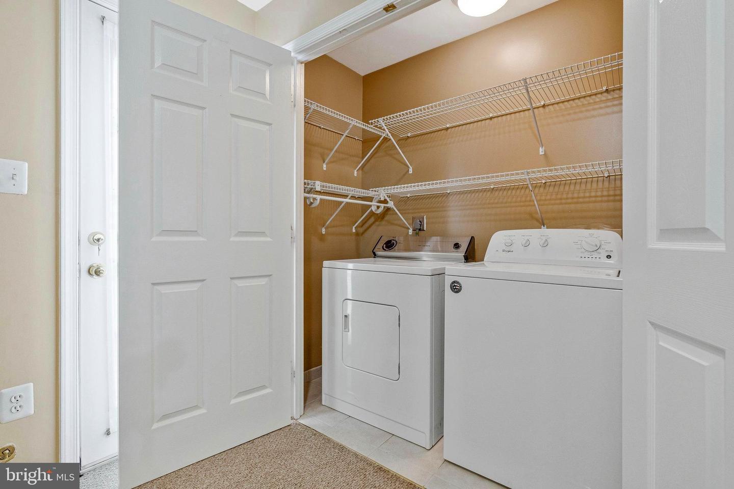 2546 JAMES MAURY DR, HERNDON, Virginia 20171, 3 Bedrooms Bedrooms, ,3 BathroomsBathrooms,Residential,For sale,2546 JAMES MAURY DR,VAFX2263306 MLS # VAFX2263306