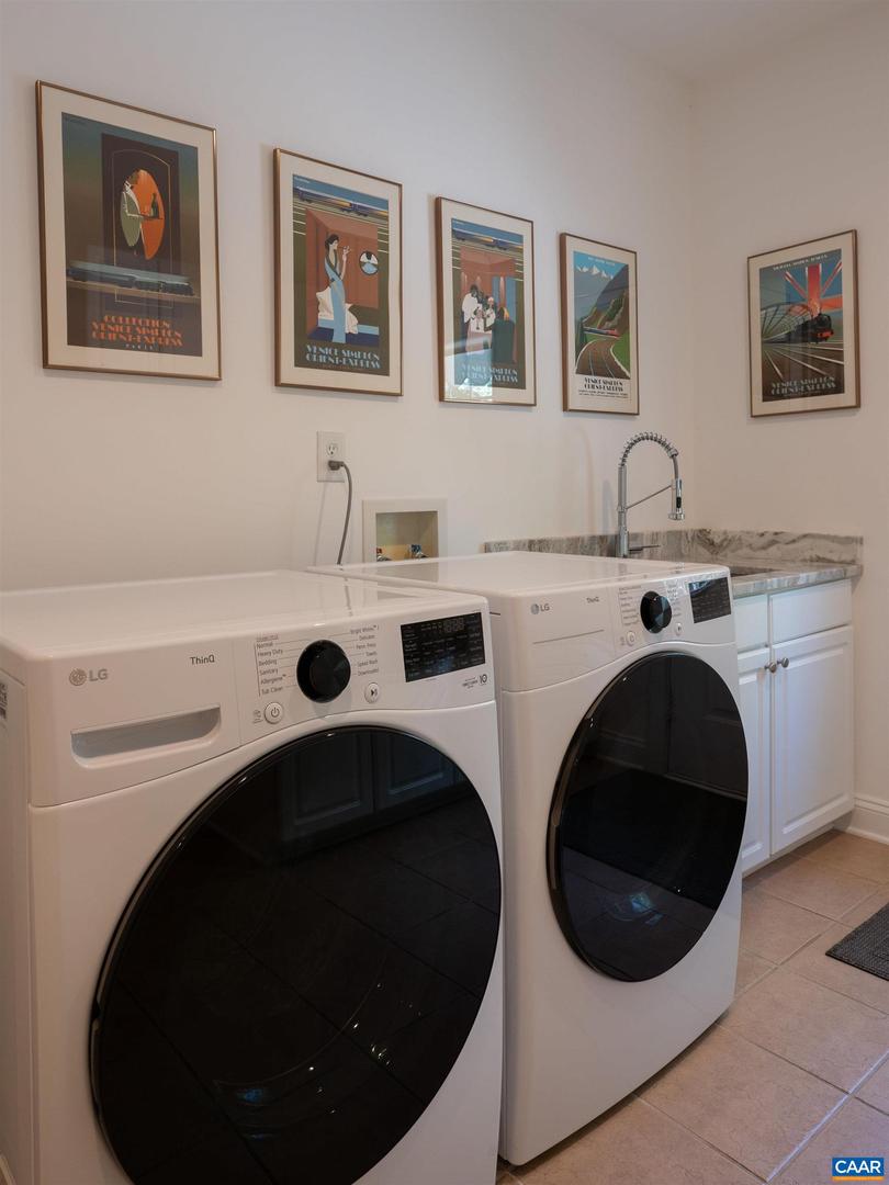 3605 TURNBRIDGE LN, KESWICK, Virginia 22947, 4 Bedrooms Bedrooms, ,3 BathroomsBathrooms,Residential,For sale,3605 TURNBRIDGE LN,668491 MLS # 668491 3605 TURNBRIDGE LN, KESWICK, Virginia 22947, 4 Bedrooms Bedrooms, ,3 BathroomsBathrooms,Residential,For sale,3605 TURNBRIDGE LN,668491 MLS # 668491