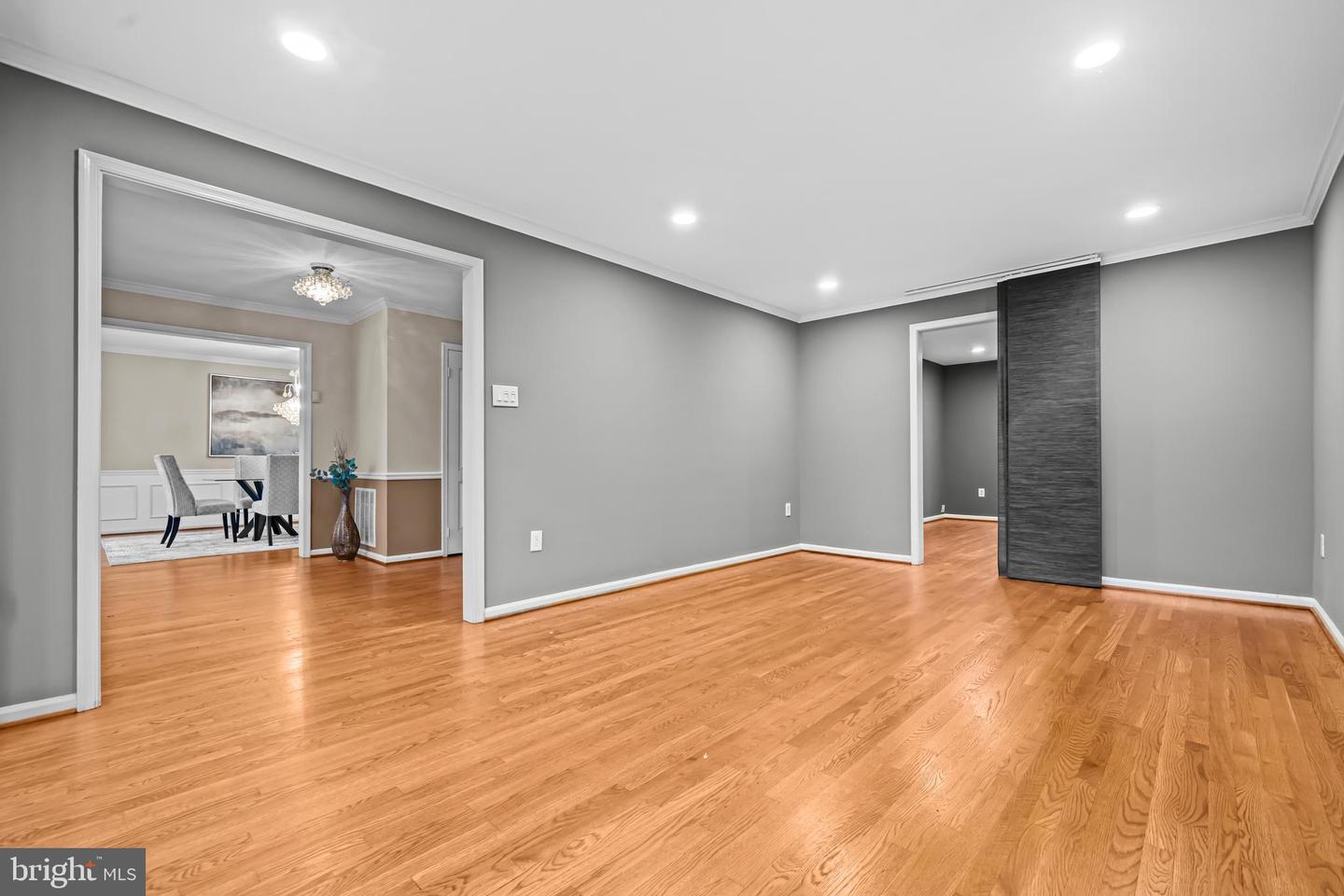 2169 WESTGLEN CT, VIENNA, Virginia 22182, 6 Bedrooms Bedrooms, ,5 BathroomsBathrooms,Residential,For sale,2169 WESTGLEN CT,VAFX2267874 MLS # VAFX2267874