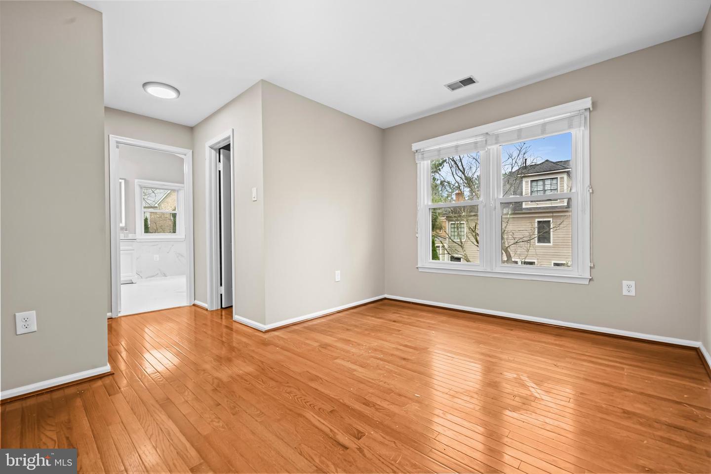 2169 WESTGLEN CT, VIENNA, Virginia 22182, 6 Bedrooms Bedrooms, ,5 BathroomsBathrooms,Residential,For sale,2169 WESTGLEN CT,VAFX2267874 MLS # VAFX2267874