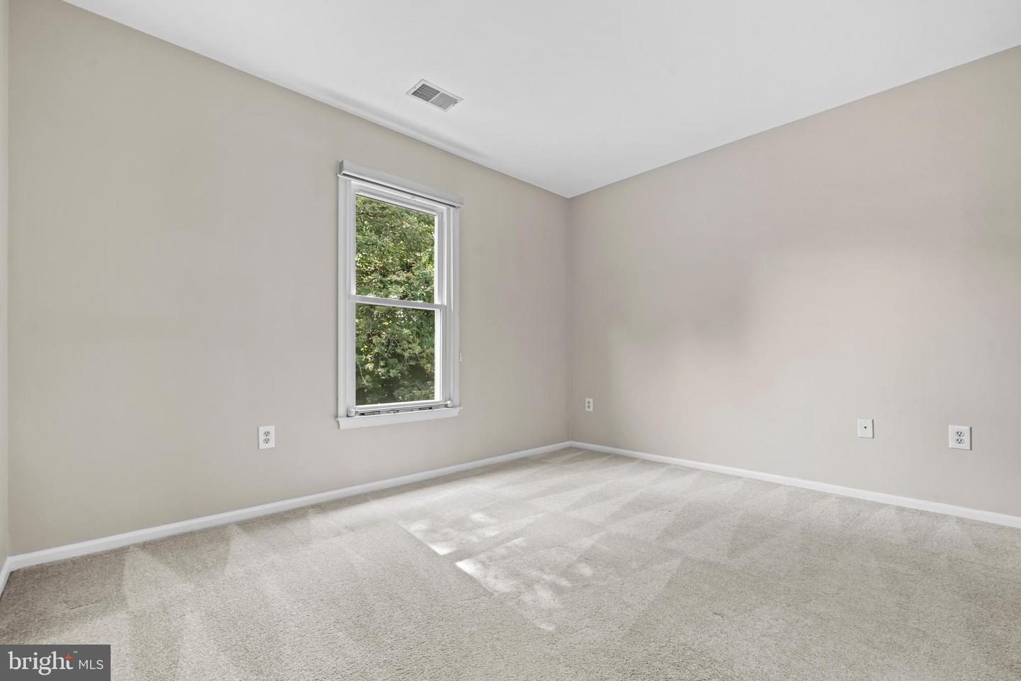 2169 WESTGLEN CT, VIENNA, Virginia 22182, 6 Bedrooms Bedrooms, ,5 BathroomsBathrooms,Residential,For sale,2169 WESTGLEN CT,VAFX2267874 MLS # VAFX2267874