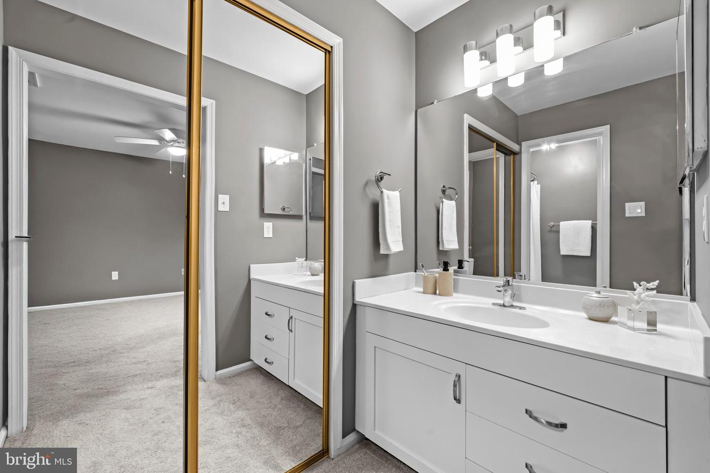 2169 WESTGLEN CT, VIENNA, Virginia 22182, 6 Bedrooms Bedrooms, ,5 BathroomsBathrooms,Residential,For sale,2169 WESTGLEN CT,VAFX2267874 MLS # VAFX2267874