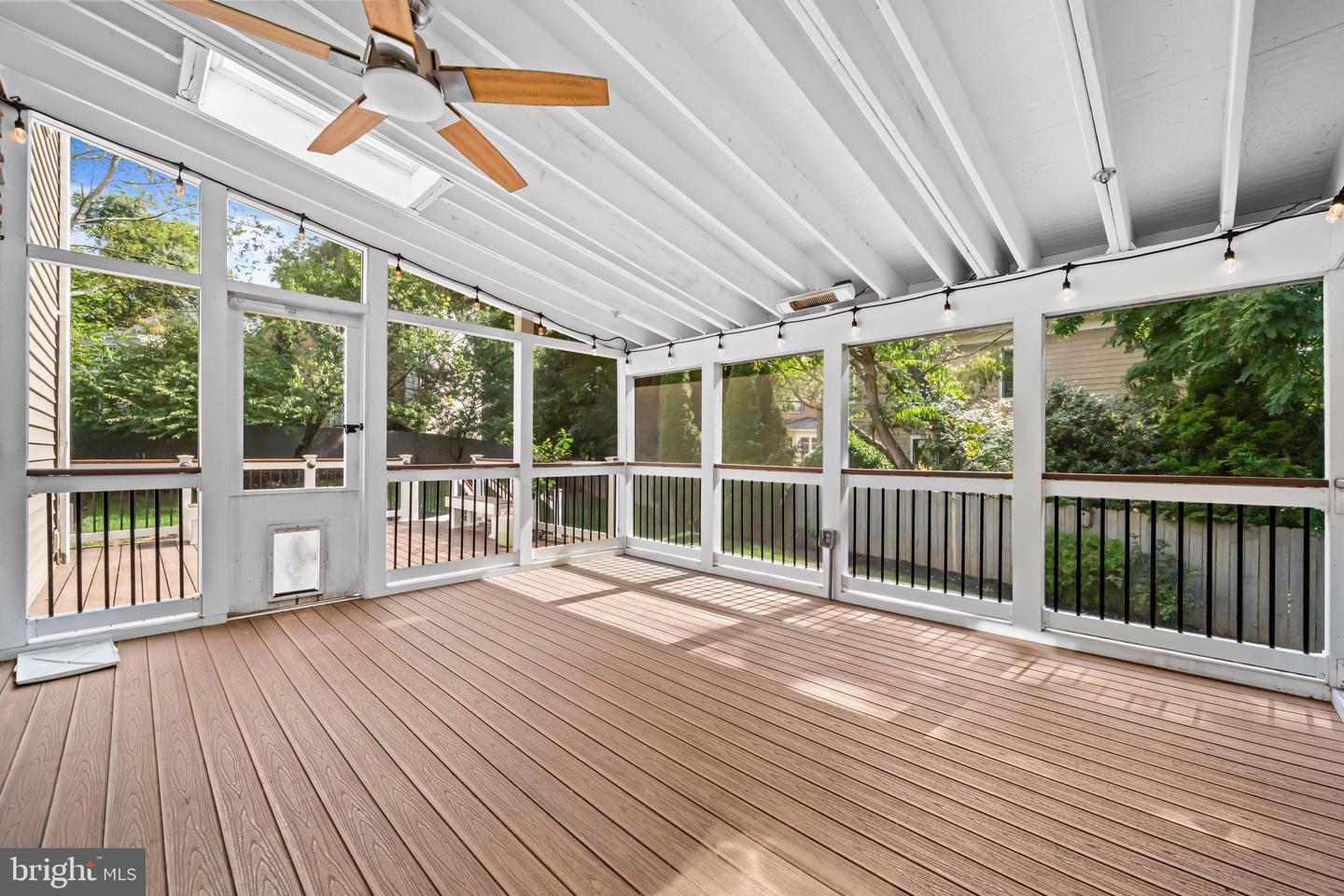 2169 WESTGLEN CT, VIENNA, Virginia 22182, 6 Bedrooms Bedrooms, ,5 BathroomsBathrooms,Residential,For sale,2169 WESTGLEN CT,VAFX2267874 MLS # VAFX2267874