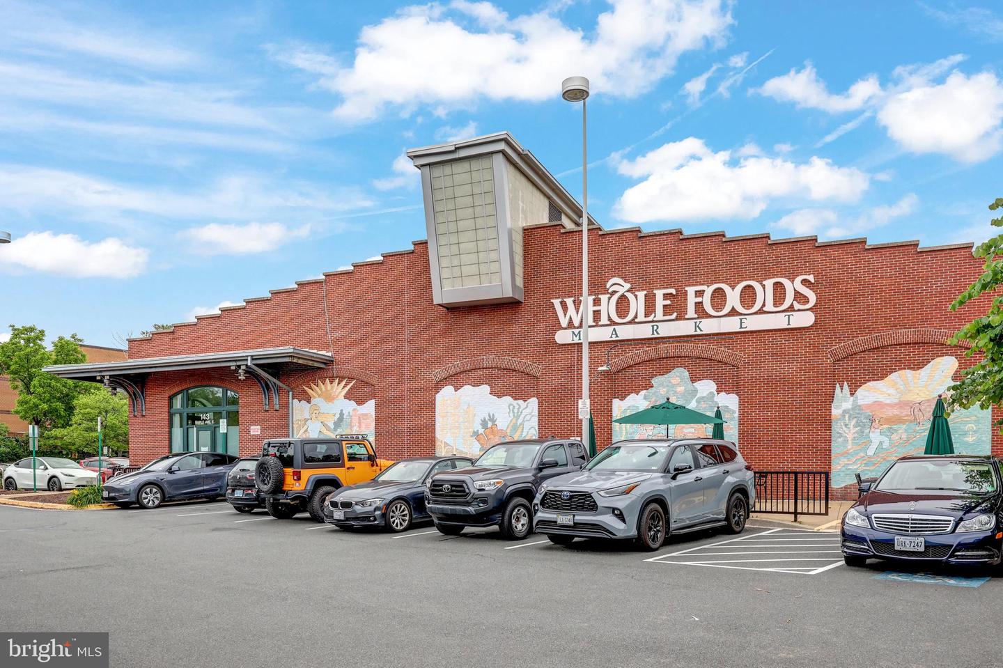 2169 WESTGLEN CT, VIENNA, Virginia 22182, 6 Bedrooms Bedrooms, ,5 BathroomsBathrooms,Residential,For sale,2169 WESTGLEN CT,VAFX2267874 MLS # VAFX2267874