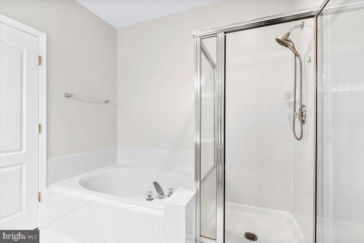 7708-B HAYNES POINT WAY #9B, ALEXANDRIA, Virginia 22315, 2 Bedrooms Bedrooms, ,2 BathroomsBathrooms,Residential,For sale,7708-B HAYNES POINT WAY #9B,VAFX2273340 MLS # VAFX2273340