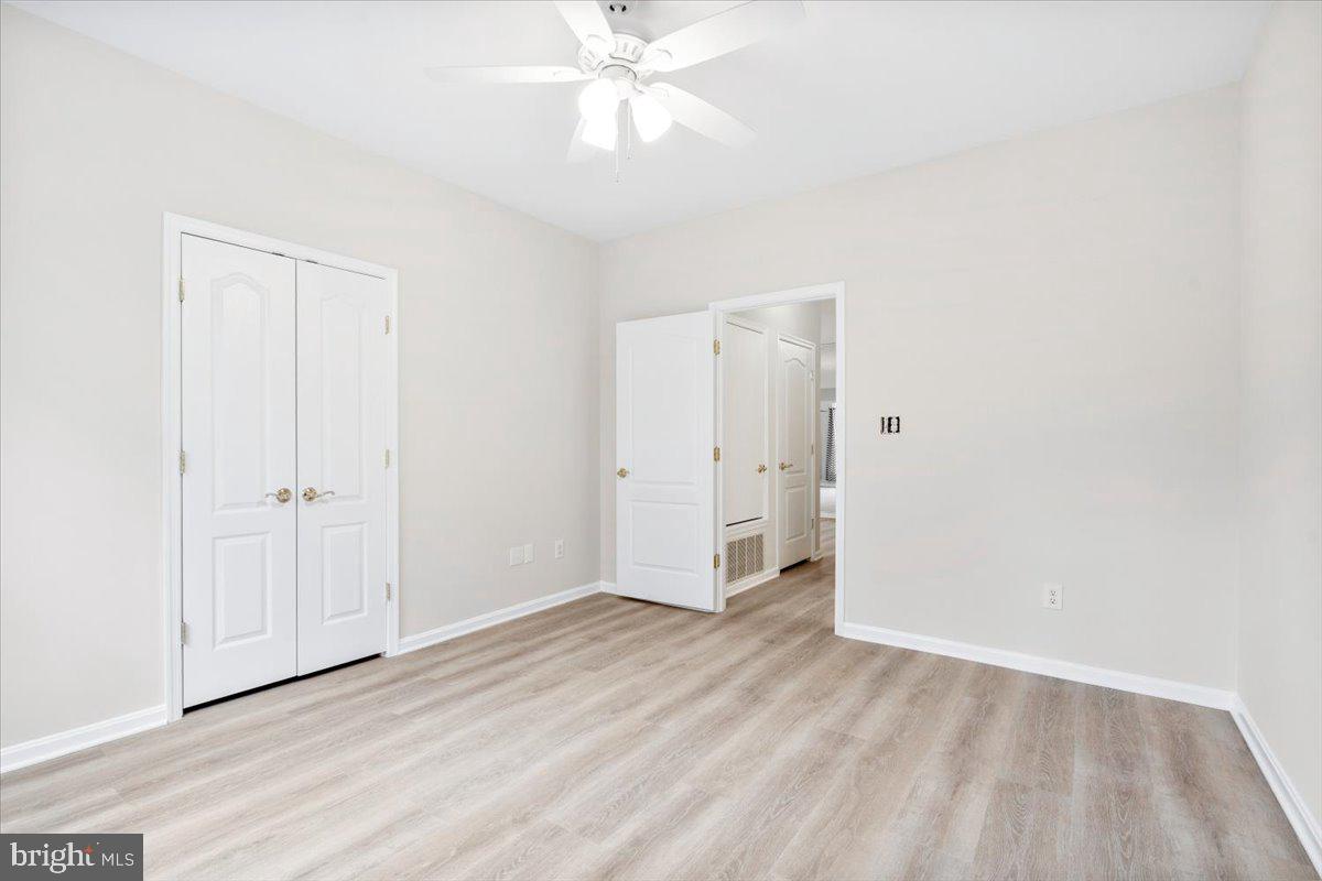 7708-B HAYNES POINT WAY #9B, ALEXANDRIA, Virginia 22315, 2 Bedrooms Bedrooms, ,2 BathroomsBathrooms,Residential,For sale,7708-B HAYNES POINT WAY #9B,VAFX2273340 MLS # VAFX2273340