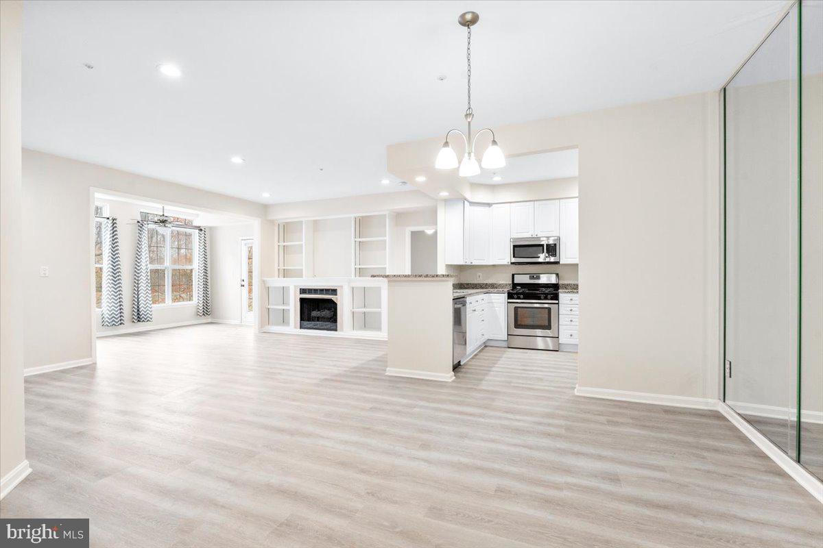 7708-B HAYNES POINT WAY #9B, ALEXANDRIA, Virginia 22315, 2 Bedrooms Bedrooms, ,2 BathroomsBathrooms,Residential,For sale,7708-B HAYNES POINT WAY #9B,VAFX2273340 MLS # VAFX2273340