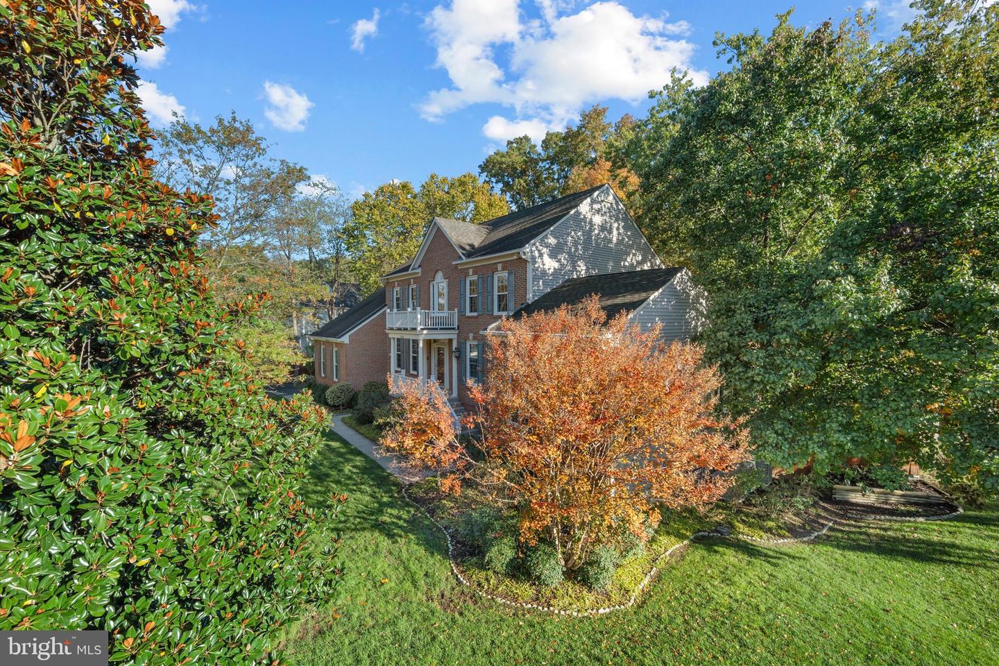 5495 ROCKPOINTE DR, CLIFTON, Virginia 20124, 6 Bedrooms Bedrooms, ,4 BathroomsBathrooms,Residential,For sale,5495 ROCKPOINTE DR,VAFX2276036 MLS # VAFX2276036