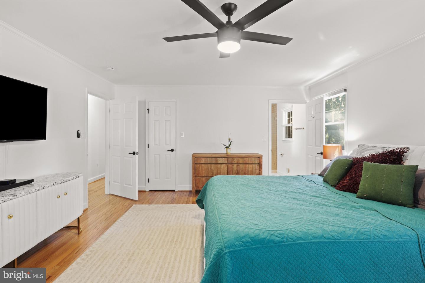 4207 SCOTLAND RD, ALEXANDRIA, Virginia 22309, 5 Bedrooms Bedrooms, ,3 BathroomsBathrooms,Residential,For sale,4207 SCOTLAND RD,VAFX2276090 MLS # VAFX2276090