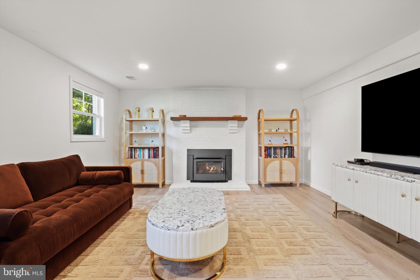 4207 SCOTLAND RD, ALEXANDRIA, Virginia 22309, 5 Bedrooms Bedrooms, ,3 BathroomsBathrooms,Residential,For sale,4207 SCOTLAND RD,VAFX2276090 MLS # VAFX2276090