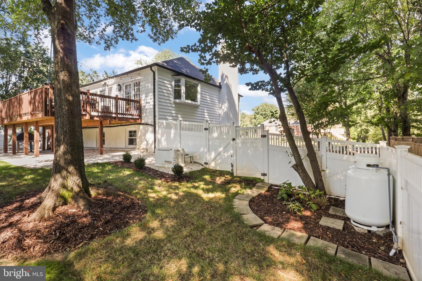 4207 SCOTLAND RD, ALEXANDRIA, Virginia 22309, 5 Bedrooms Bedrooms, ,3 BathroomsBathrooms,Residential,For sale,4207 SCOTLAND RD,VAFX2276090 MLS # VAFX2276090