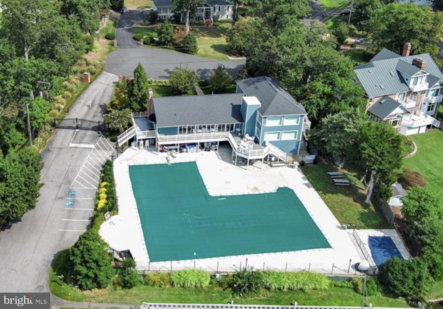 4207 SCOTLAND RD, ALEXANDRIA, Virginia 22309, 5 Bedrooms Bedrooms, ,3 BathroomsBathrooms,Residential,For sale,4207 SCOTLAND RD,VAFX2276090 MLS # VAFX2276090