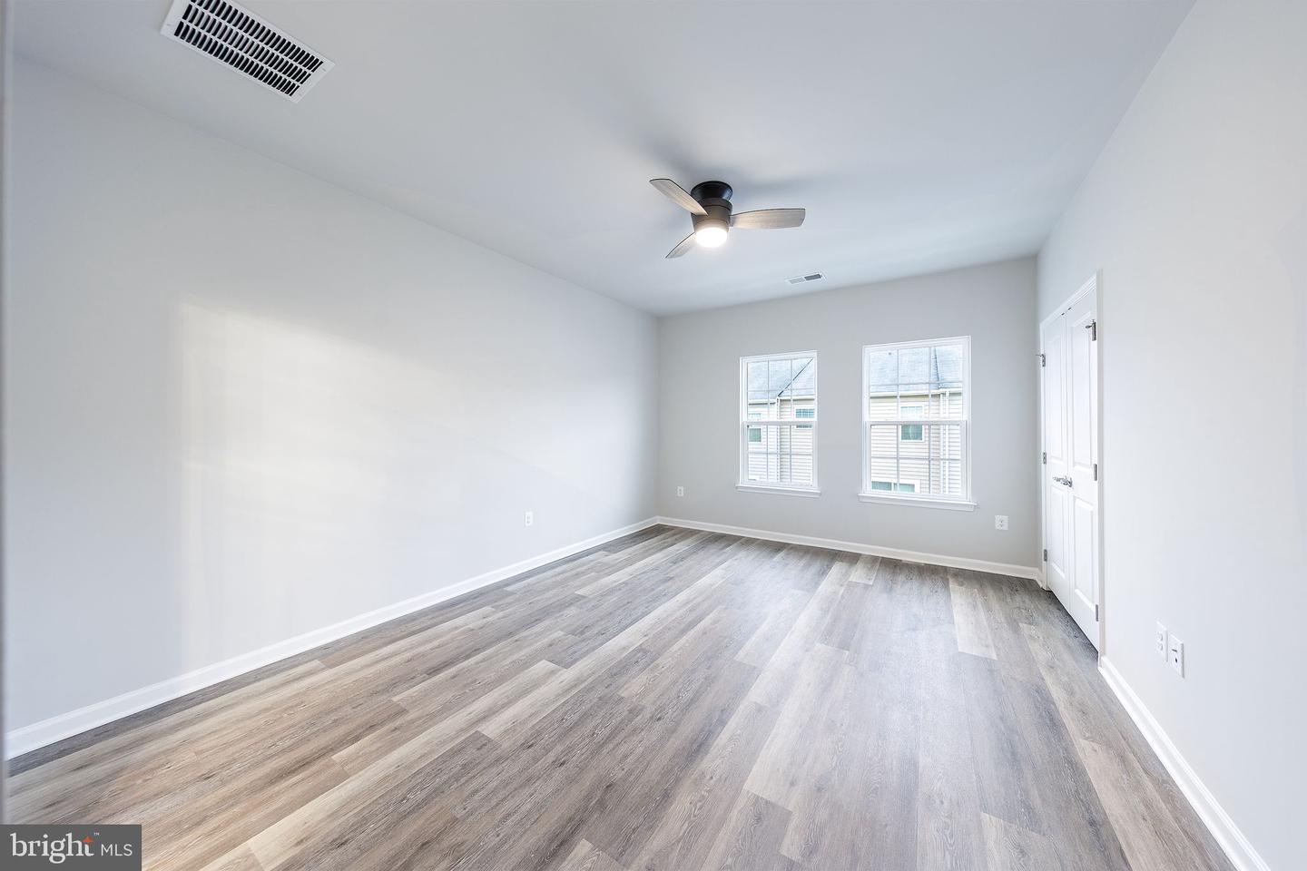 322 ROLLING VALLEY DR, FREDERICKSBURG, Virginia 22405, 3 Bedrooms Bedrooms, ,3 BathroomsBathrooms,Residential,For sale,322 ROLLING VALLEY DR,VAST2044026 MLS # VAST2044026