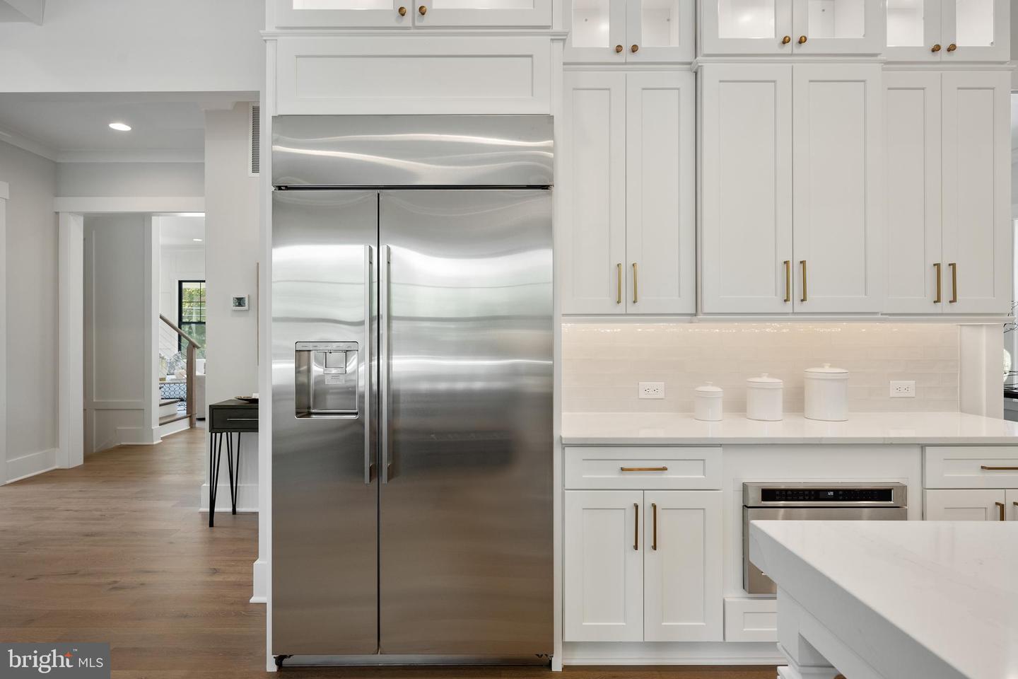 8650 MCHENRY ST, VIENNA, Virginia 22180, 5 Bedrooms Bedrooms, ,5 BathroomsBathrooms,Residential,For sale,8650 MCHENRY ST,VAFX2278078 MLS # VAFX2278078