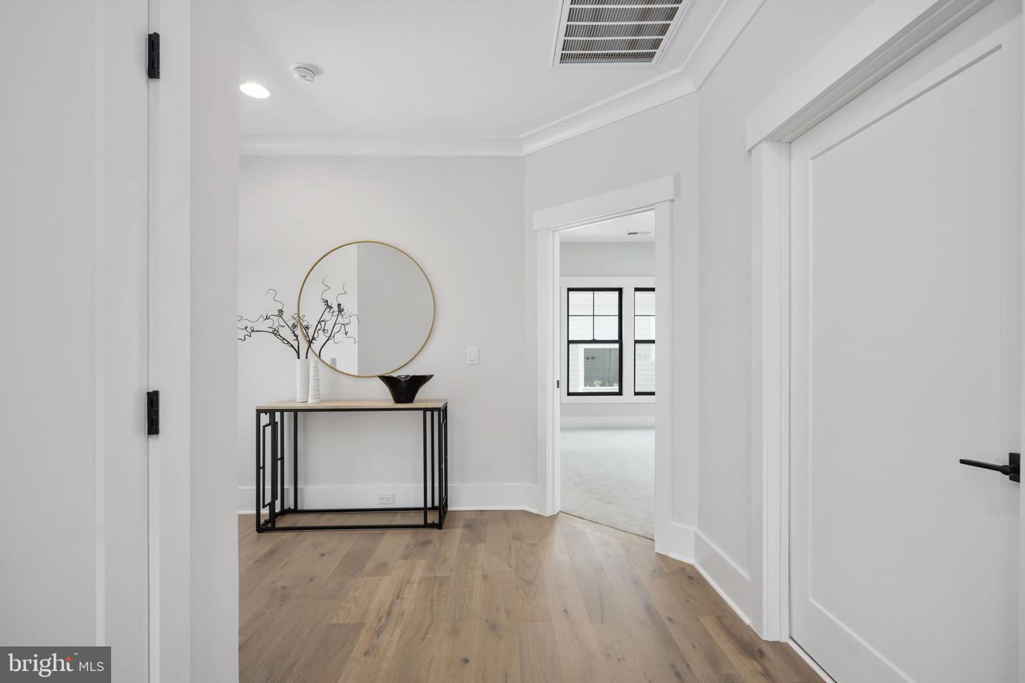 8650 MCHENRY ST, VIENNA, Virginia 22180, 5 Bedrooms Bedrooms, ,5 BathroomsBathrooms,Residential,For sale,8650 MCHENRY ST,VAFX2278078 MLS # VAFX2278078