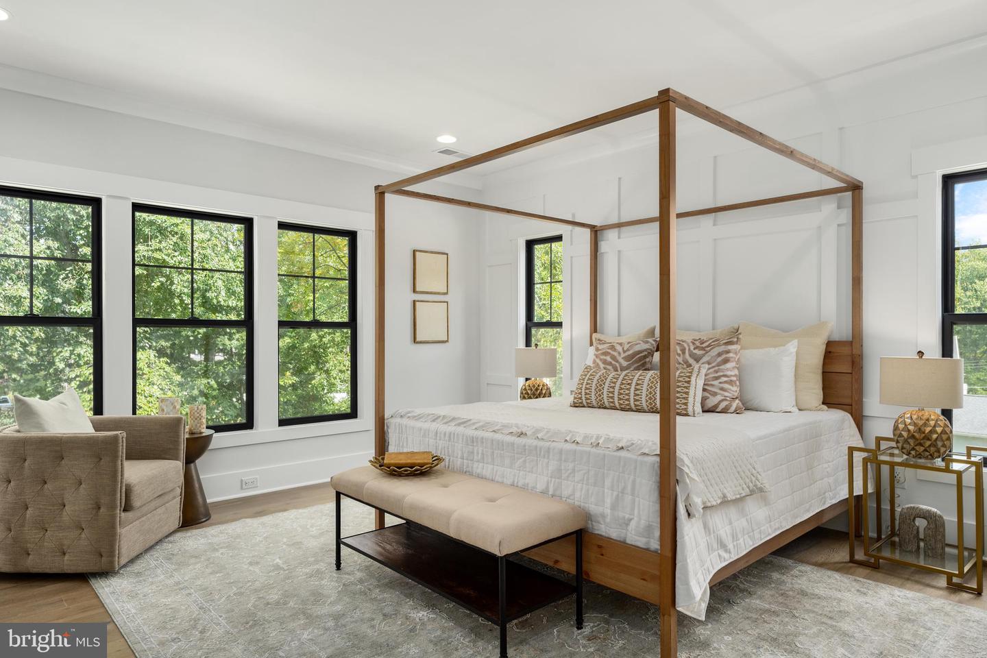 8650 MCHENRY ST, VIENNA, Virginia 22180, 5 Bedrooms Bedrooms, ,5 BathroomsBathrooms,Residential,For sale,8650 MCHENRY ST,VAFX2278078 MLS # VAFX2278078