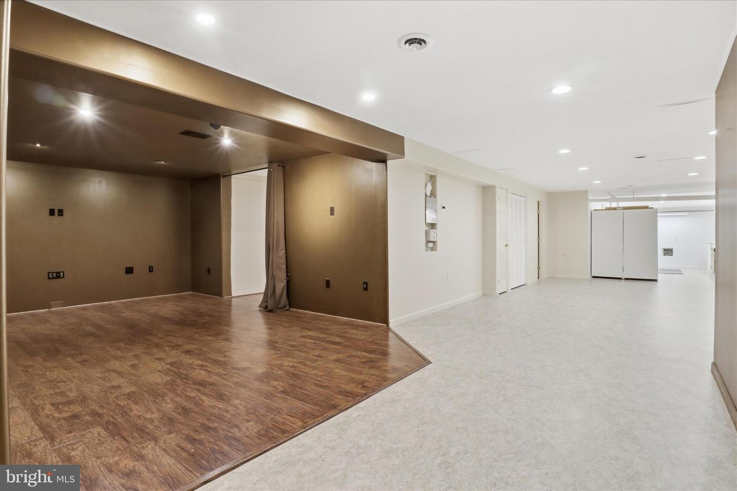 6809 SPOUT LN, FAIRFAX STATION, Virginia 22039, 4 Bedrooms Bedrooms, ,3 BathroomsBathrooms,Residential,For sale,6809 SPOUT LN,VAFX2278126 MLS # VAFX2278126 6809 SPOUT LN, FAIRFAX STATION, Virginia 22039, 4 Bedrooms Bedrooms, ,3 BathroomsBathrooms,Residential,For sale,6809 SPOUT LN,VAFX2278126 MLS # VAFX2278126