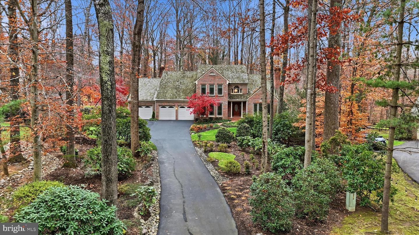 6809 SPOUT LN, FAIRFAX STATION, Virginia 22039, 4 Bedrooms Bedrooms, ,3 BathroomsBathrooms,Residential,For sale,6809 SPOUT LN,VAFX2278126 MLS # VAFX2278126 6809 SPOUT LN, FAIRFAX STATION, Virginia 22039, 4 Bedrooms Bedrooms, ,3 BathroomsBathrooms,Residential,For sale,6809 SPOUT LN,VAFX2278126 MLS # VAFX2278126