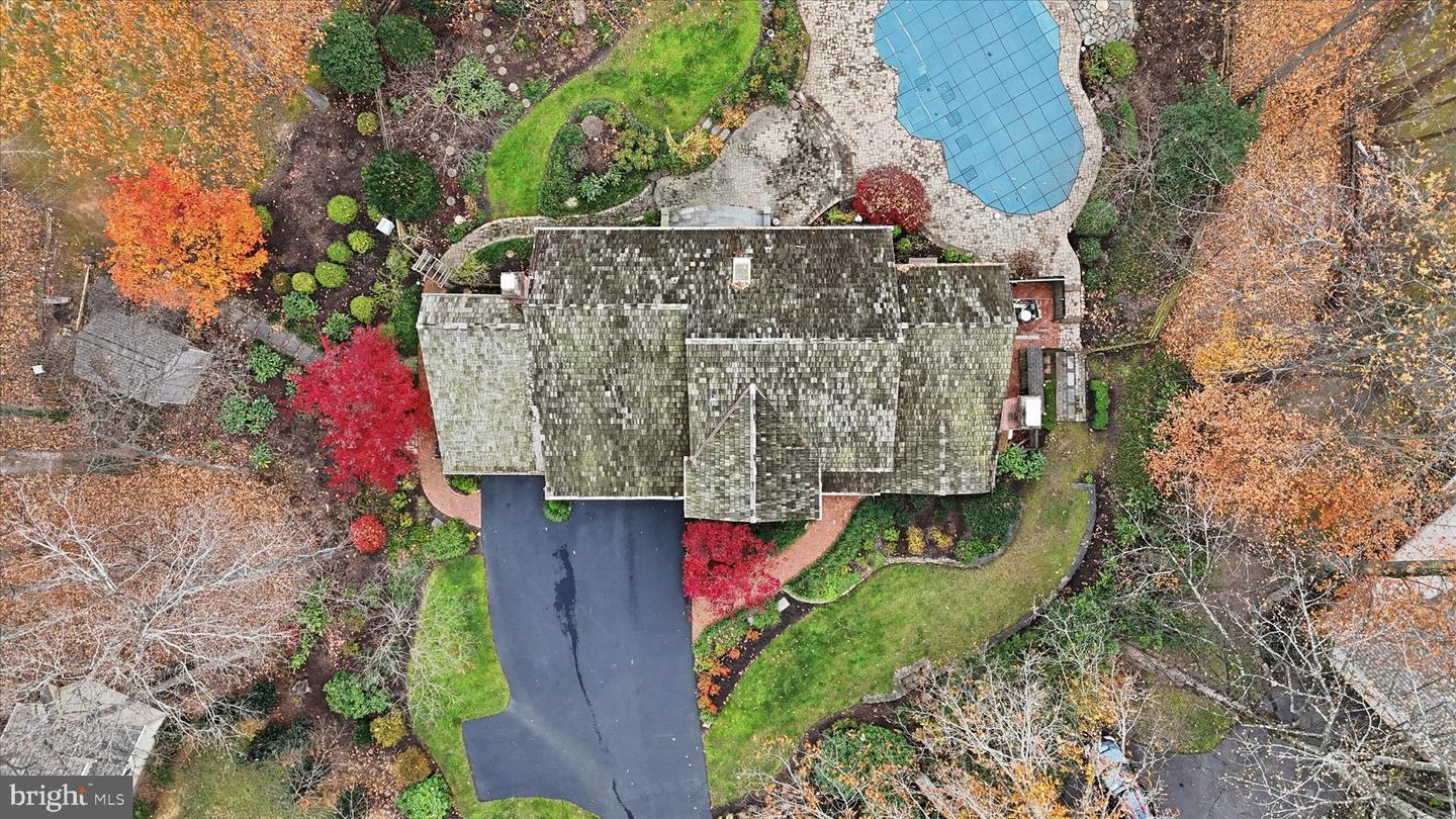 6809 SPOUT LN, FAIRFAX STATION, Virginia 22039, 4 Bedrooms Bedrooms, ,3 BathroomsBathrooms,Residential,For sale,6809 SPOUT LN,VAFX2278126 MLS # VAFX2278126 6809 SPOUT LN, FAIRFAX STATION, Virginia 22039, 4 Bedrooms Bedrooms, ,3 BathroomsBathrooms,Residential,For sale,6809 SPOUT LN,VAFX2278126 MLS # VAFX2278126