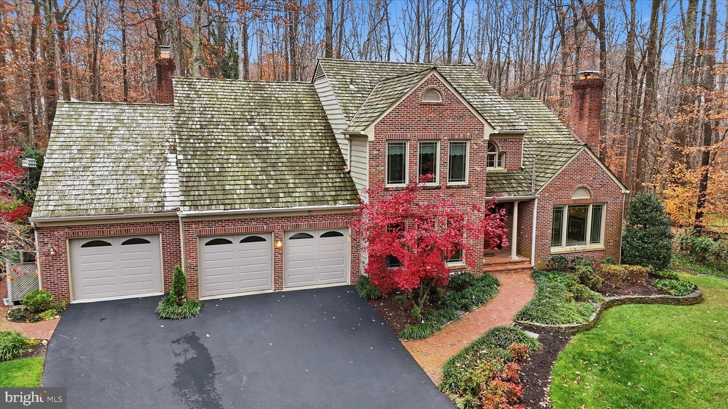 6809 SPOUT LN, FAIRFAX STATION, Virginia 22039, 4 Bedrooms Bedrooms, ,3 BathroomsBathrooms,Residential,For sale,6809 SPOUT LN,VAFX2278126 MLS # VAFX2278126 6809 SPOUT LN, FAIRFAX STATION, Virginia 22039, 4 Bedrooms Bedrooms, ,3 BathroomsBathrooms,Residential,For sale,6809 SPOUT LN,VAFX2278126 MLS # VAFX2278126