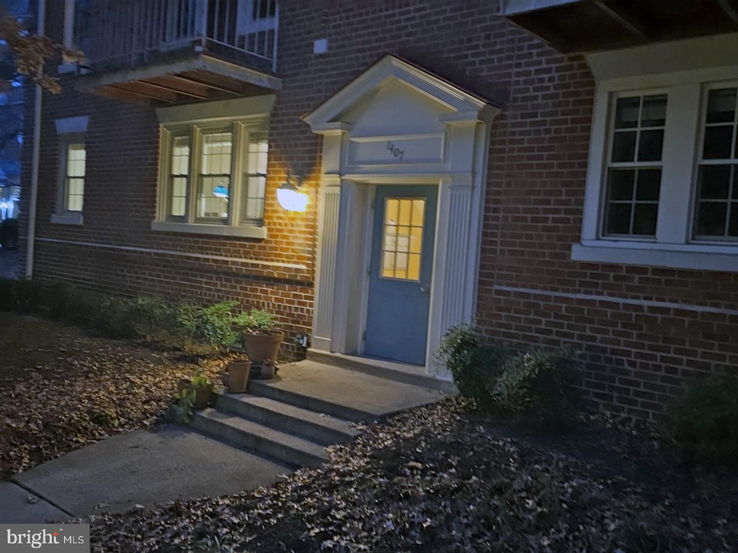 1407 E ABINGDON DR #1, ALEXANDRIA, Virginia 22314, 1 Bedroom Bedrooms, 5 Rooms Rooms,1 BathroomBathrooms,Residential,For sale,1407 E ABINGDON DR #1,VAAX2051590 MLS # VAAX2051590