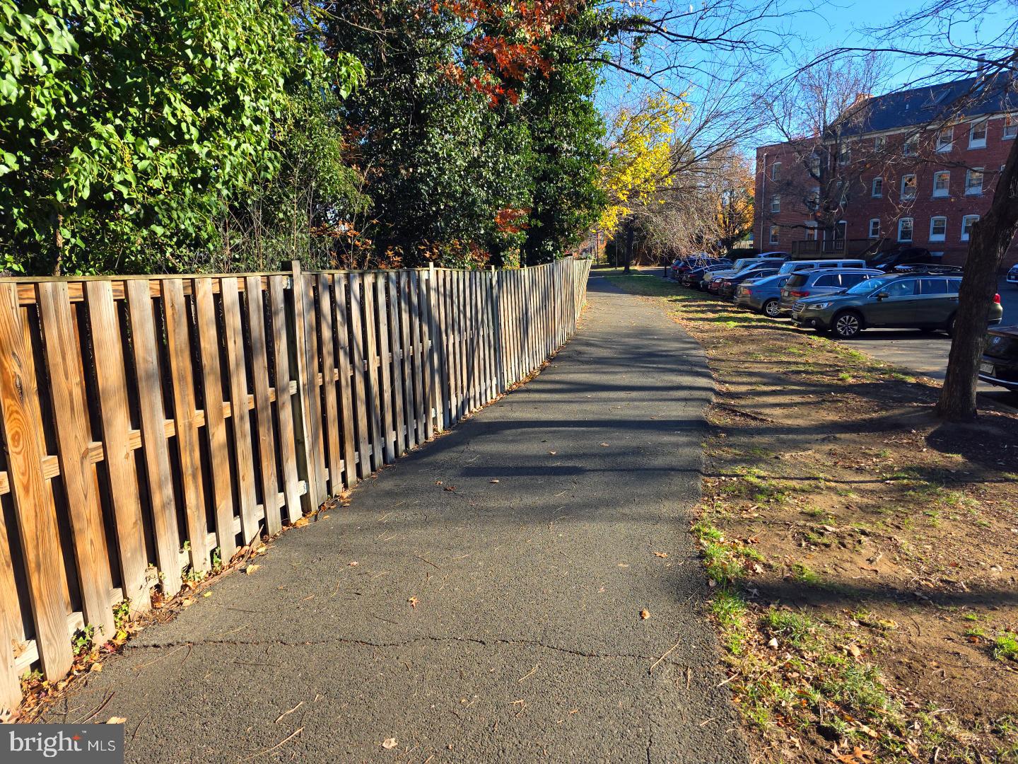 1407 E ABINGDON DR #1, ALEXANDRIA, Virginia 22314, 1 Bedroom Bedrooms, 5 Rooms Rooms,1 BathroomBathrooms,Residential,For sale,1407 E ABINGDON DR #1,VAAX2051590 MLS # VAAX2051590