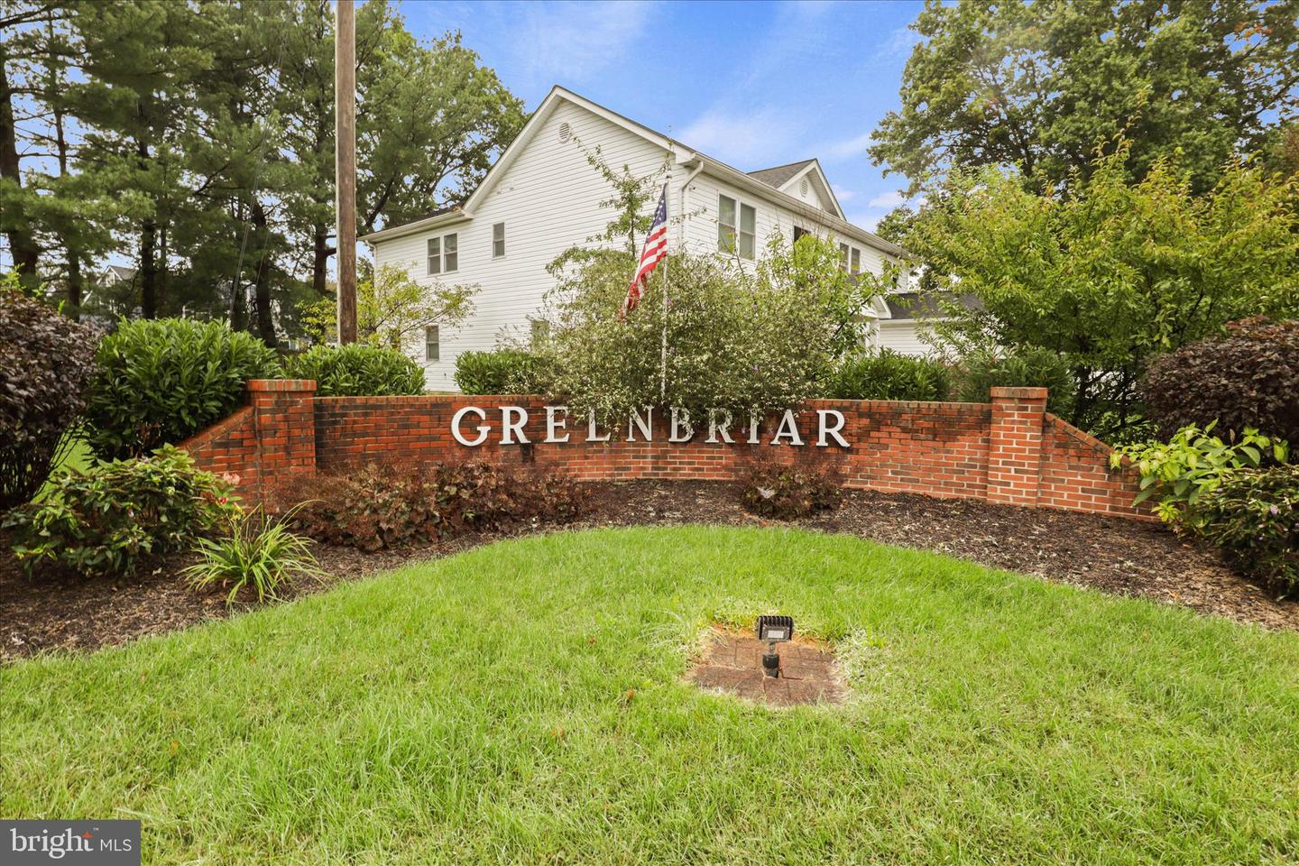 4403 MOYLAN LN, FAIRFAX, Virginia 22033, 4 Bedrooms Bedrooms, ,2 BathroomsBathrooms,Residential,For sale,4403 MOYLAN LN,VAFX2278316 MLS # VAFX2278316