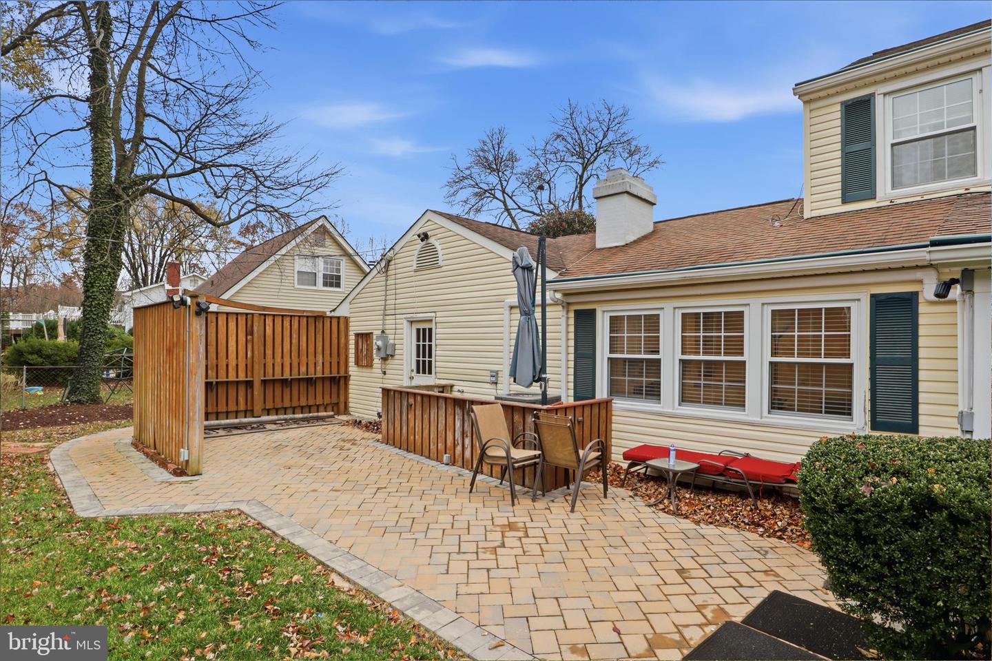 4403 MOYLAN LN, FAIRFAX, Virginia 22033, 4 Bedrooms Bedrooms, ,2 BathroomsBathrooms,Residential,For sale,4403 MOYLAN LN,VAFX2278316 MLS # VAFX2278316