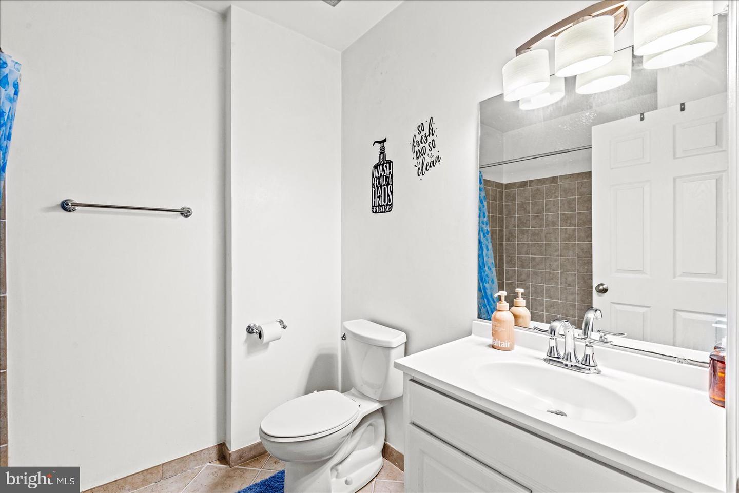 3916 WOODHUE PL #8, ALEXANDRIA, Virginia 22309, 2 Bedrooms Bedrooms, ,1 BathroomBathrooms,Residential,For sale,3916 WOODHUE PL #8,VAFX2279000 MLS # VAFX2279000 3916 WOODHUE PL #8, ALEXANDRIA, Virginia 22309, 2 Bedrooms Bedrooms, ,1 BathroomBathrooms,Residential,For sale,3916 WOODHUE PL #8,VAFX2279000 MLS # VAFX2279000