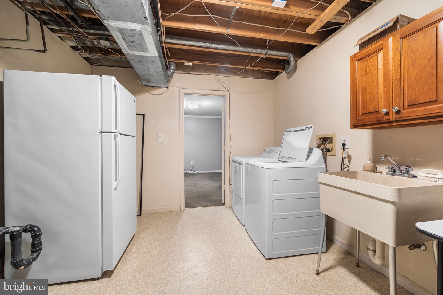 5254 QUEENS WOOD DR, BURKE, Virginia 22015, 3 Bedrooms Bedrooms, ,2 BathroomsBathrooms,Residential,For sale,5254 QUEENS WOOD DR,VAFX2279076 MLS # VAFX2279076 5254 QUEENS WOOD DR, BURKE, Virginia 22015, 3 Bedrooms Bedrooms, ,2 BathroomsBathrooms,Residential,For sale,5254 QUEENS WOOD DR,VAFX2279076 MLS # VAFX2279076