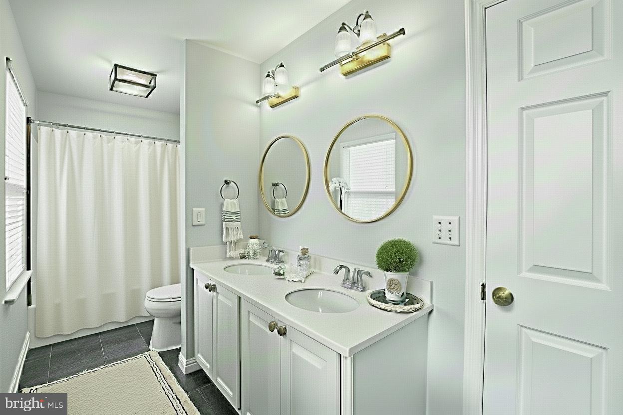 43160 BINKLEY CIR, LEESBURG, Virginia 20176, 4 Bedrooms Bedrooms, ,2 BathroomsBathrooms,Residential,For sale,43160 BINKLEY CIR,VALO2111168 MLS # VALO2111168