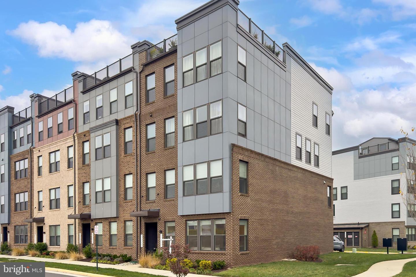 20328 NEWFOUNDLAND SQ, ASHBURN, Virginia 20147, 2 Bedrooms Bedrooms, ,3 BathroomsBathrooms,Residential,For sale,20328 NEWFOUNDLAND SQ,VALO2110950 MLS # VALO2110950 20328 NEWFOUNDLAND SQ, ASHBURN, Virginia 20147, 2 Bedrooms Bedrooms, ,3 BathroomsBathrooms,Residential,For sale,20328 NEWFOUNDLAND SQ,VALO2110950 MLS # VALO2110950